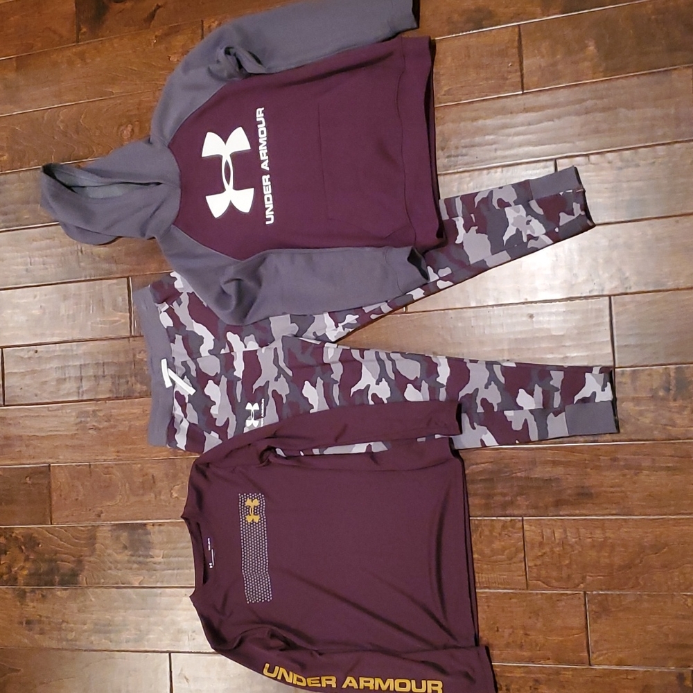 Boys Under Armour Jogging Suit